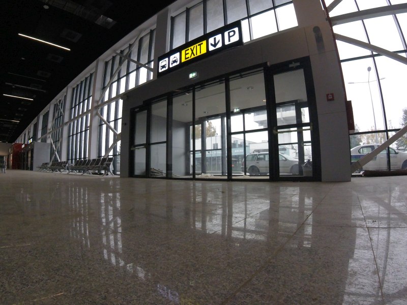 Automatizari-la-Aeroportul-International-Bacau